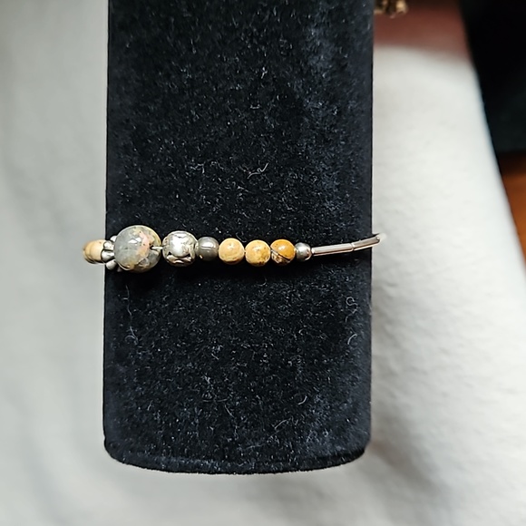 Set of Magnetic Clasp Bracelets - Picture 2 of 11